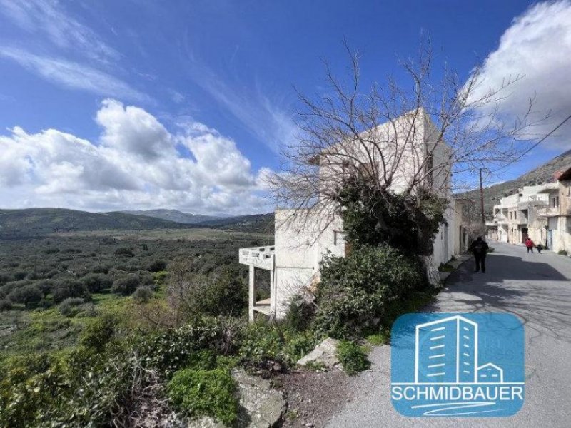 Viannos MIT VIDEO - Zum Verkauf auf Kreta, Viannos: Schönes Haus mit freiem Blick auf die malerische Landschaft zur Renovierung Haus